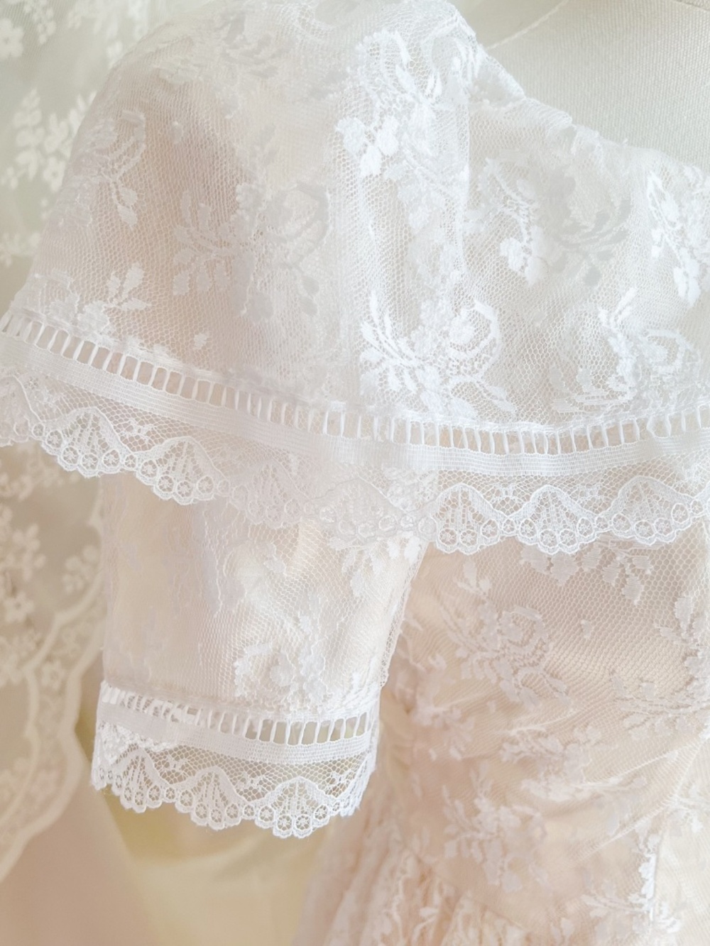 Vintage Gunne Sax White Lace Mini Dress Puff Sleeve Cottagecore Fairy Prairie - Picture 6 of 9